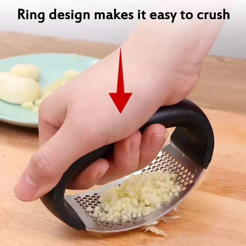 Manual Garlic Press, Stainless Steel Garlic Crusher & Puree Maker with Ergonomic Handle, Easy-Clean Design for Apartments